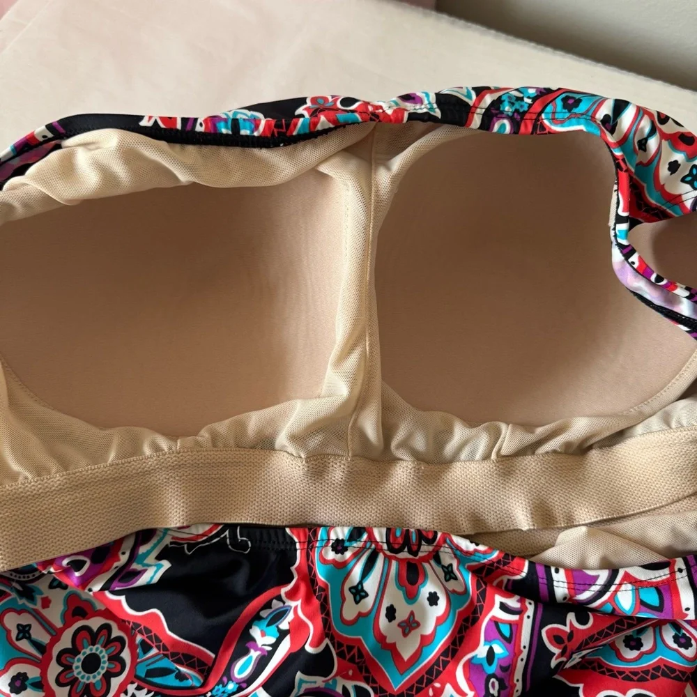 T.H.E. Size 18 Adorable Tankini Swimsuit Top - Picture 4 of 6